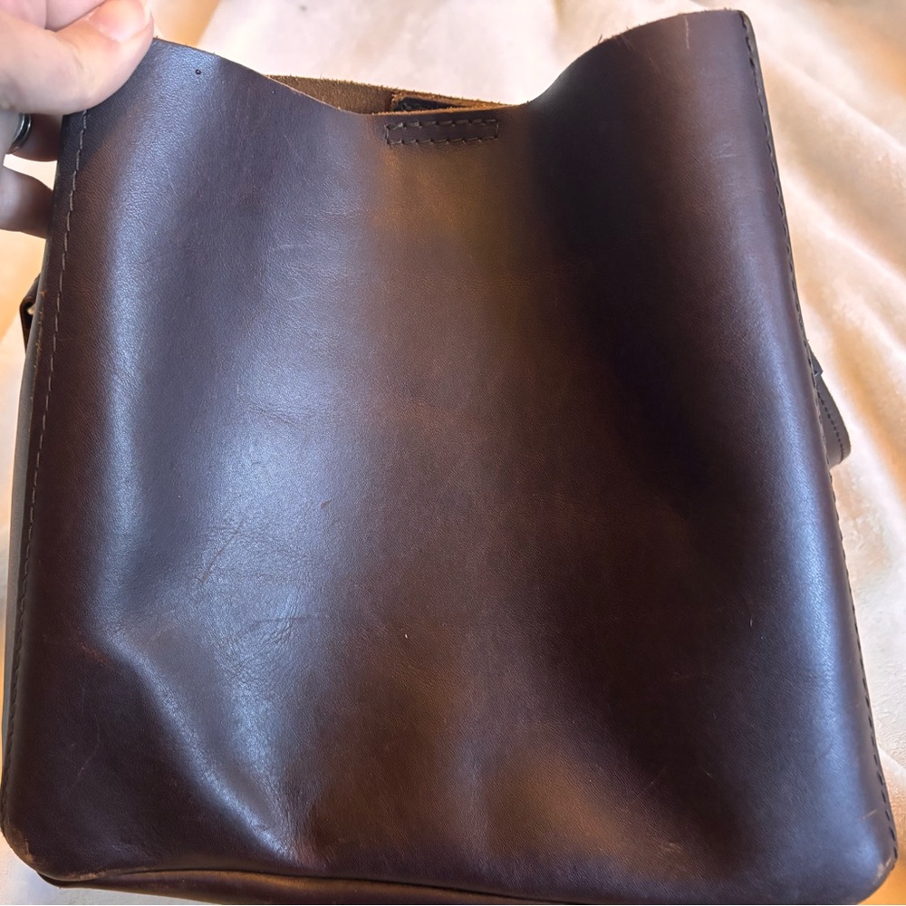 Portland Leather Grizzly Butterfly Bucket Bag
